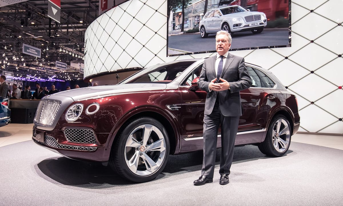 Führungswechsel mit Vision: Adrian Hallmark tauscht Bentley gegen Aston Martin