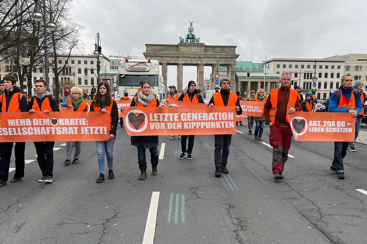 Letzte Generation: Demokratie oder Diktatur?