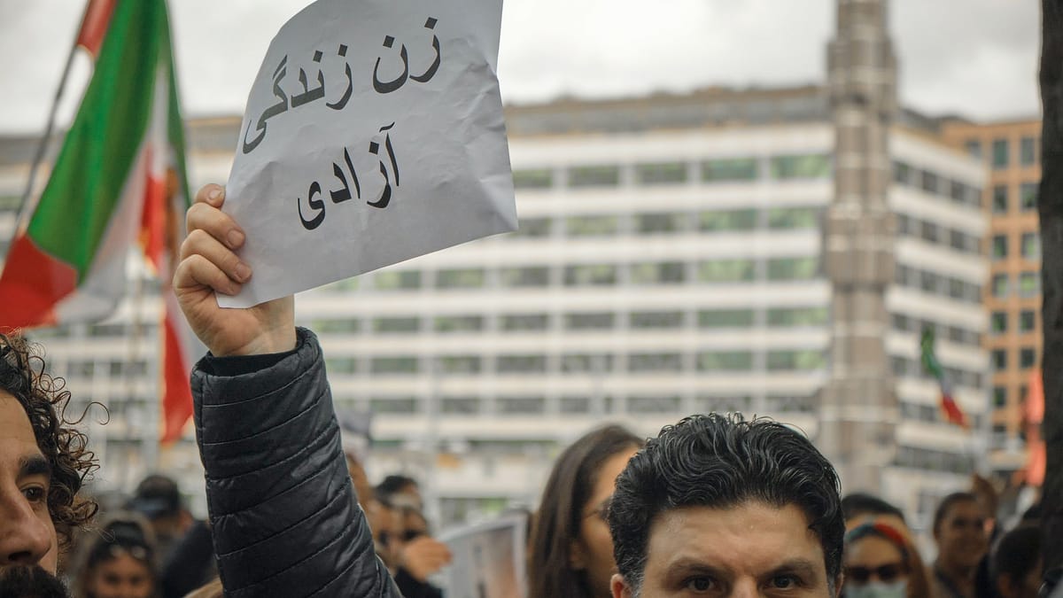 Netanjahu fordert Regimewechsel im Iran – Eskalation mit unkalkulierbaren Folgen