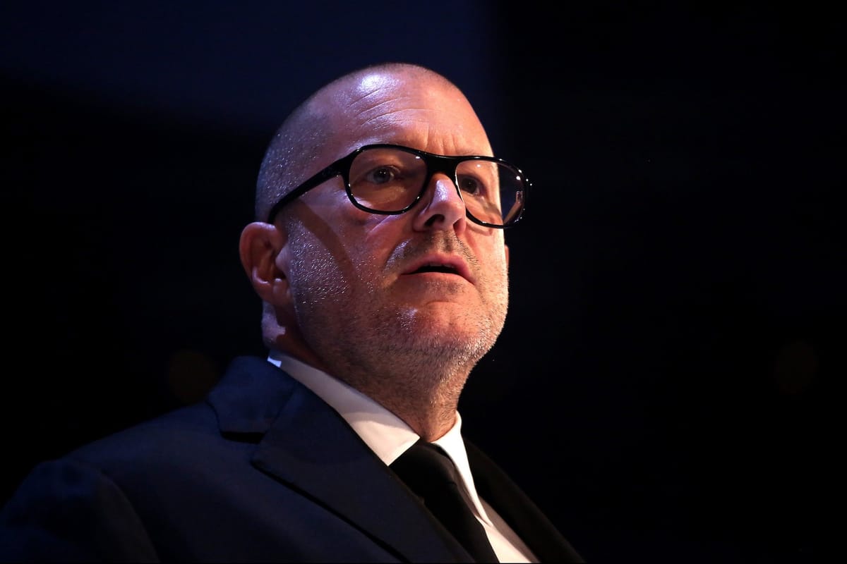 OpenAIs Jony-Ive-Deal ins Stocken geraten – Rechtsstreit stoppt Hardware-Pläne