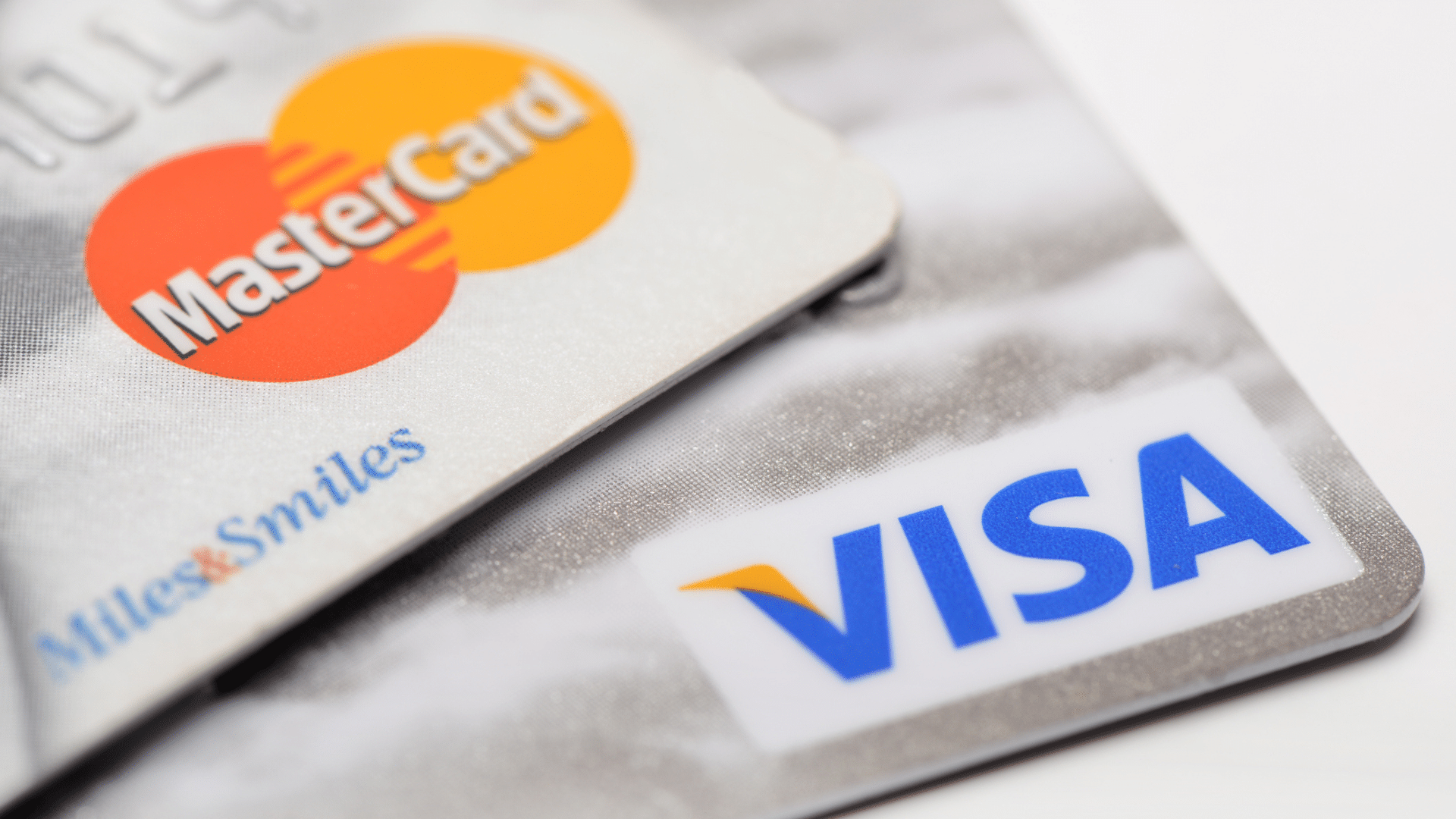 Visa und Mastercard: Duopol unter Strom