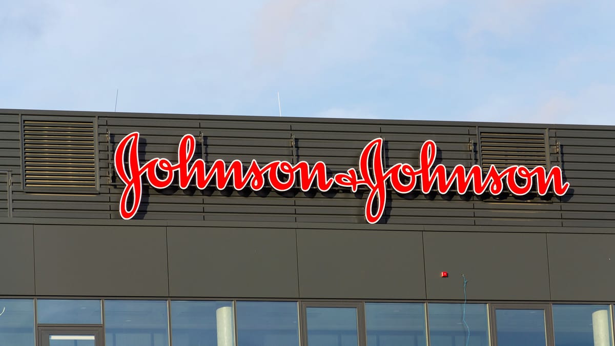 Johnson & Johnson überrascht mit starker Prognose – und trennt sich von milliardenschwerer Orthopädie-Sparte