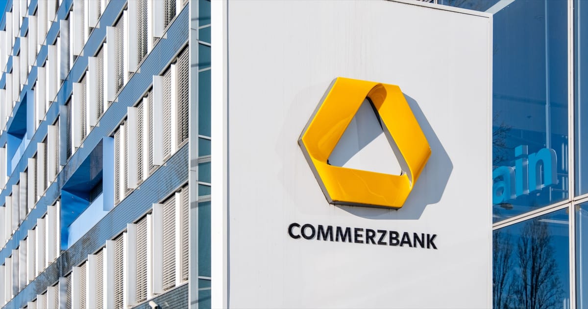 Commerzbank stolpert im Übernahmeduell – weniger Gewinn, mehr Druck