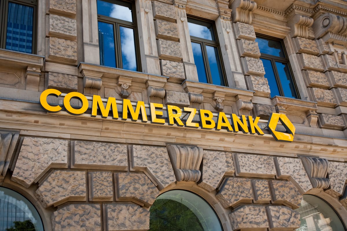 Commerzbank-Beben: Erst Kurs-Rausch, jetzt der bittere Absturz am Abgrund?