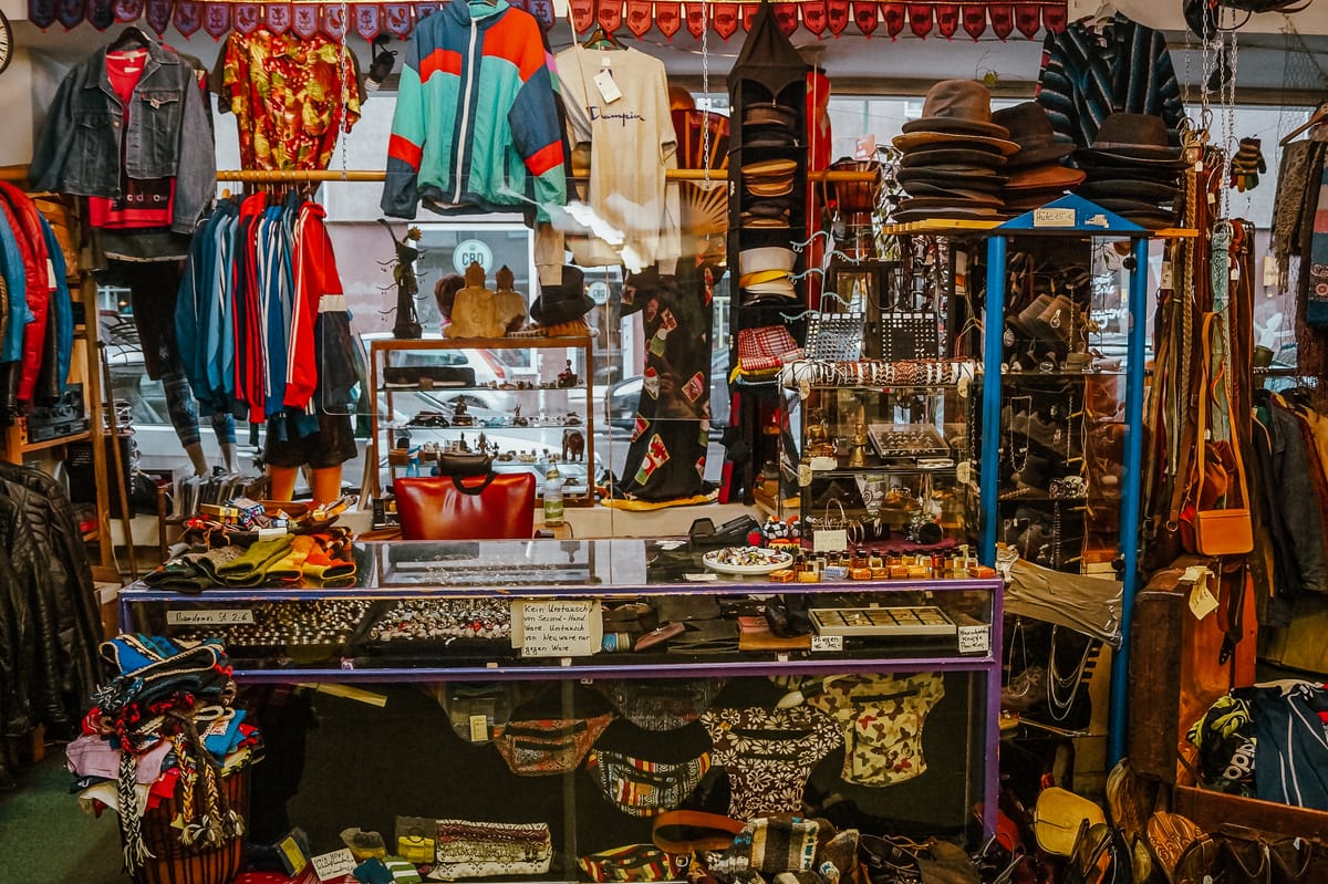 Milliarden-Beben im Kleiderschrank: Warum Second-Hand den Neuwaren-Markt zertrümmert