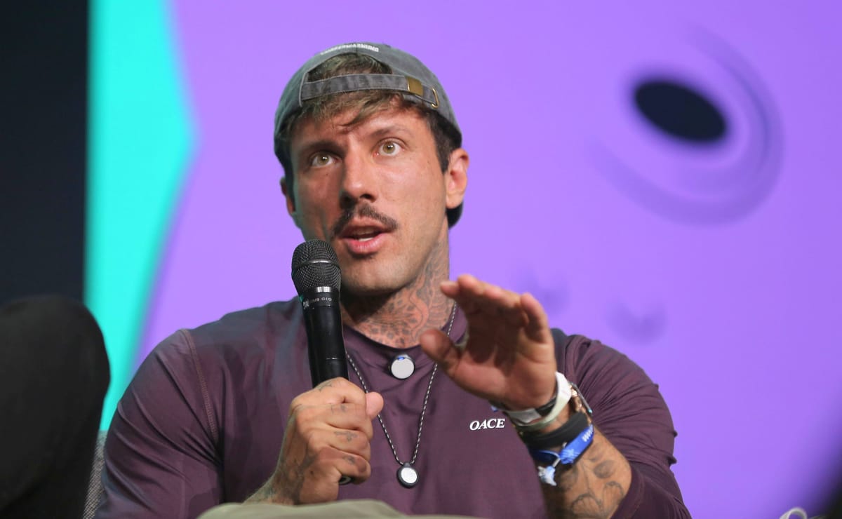 Showdown der Fitness-Gurus: Christian Wolf zerlegt das System Nikibrah – Harvard-Lüge entlarvt?