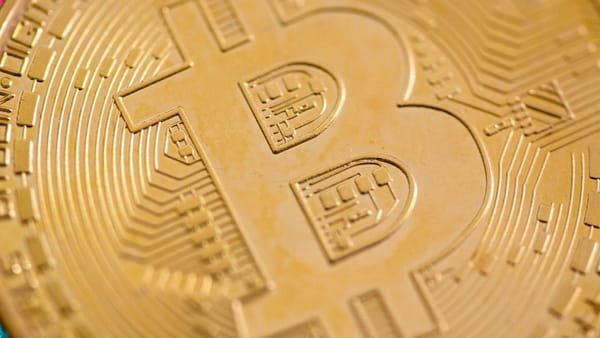 Bitcoin-Rebound leitet spektakuläres Comeback der Krypto-Aktien ein