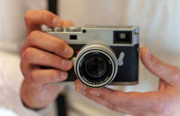 Rekordumsatz durch Fotorevolution bei Leica