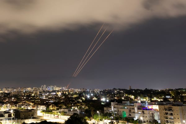 Israel Demonstriert Stärke und Einheit auf Irans Direkten Angriff