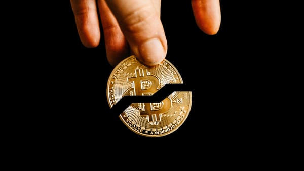 Crash nach Halving: Bitcoin in der Krise?