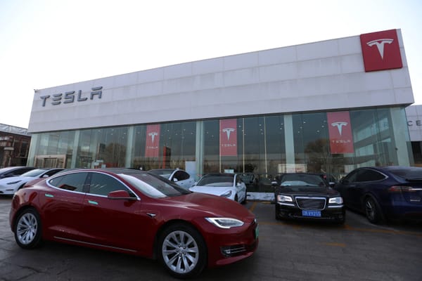 Tesla und Baidu: Autonome Revolution oder Risiko?