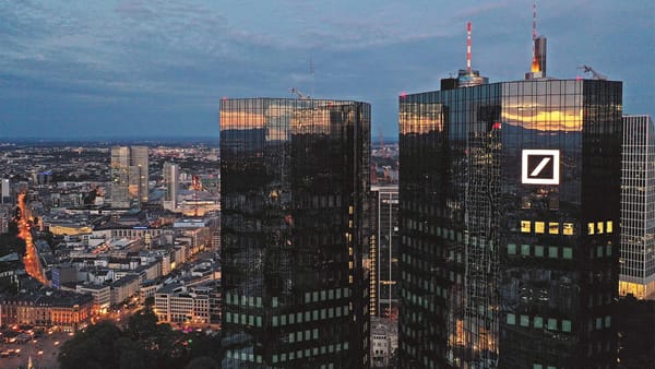 Deutsche Bank streicht 2.000 Stellen – Filialsterben geht weiter