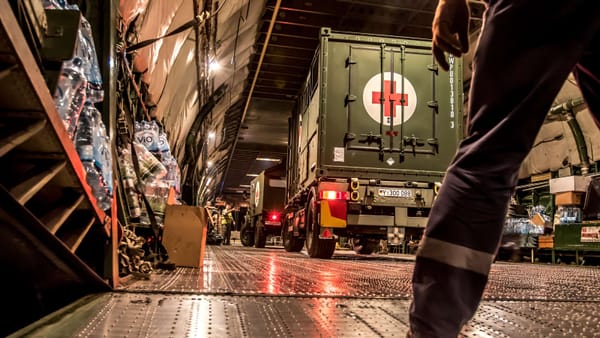Ist die Bundeswehr auf Logistik von Lufthansa & Co. angewiesen?