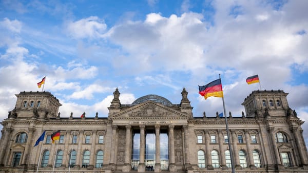 Merz fällt – und schreibt Geschichte