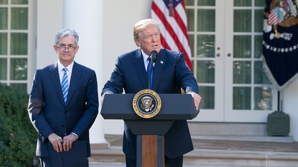 Trump drängt, Powell bleibt kühl – das gefährlichste Gespräch der Weltwirtschaft