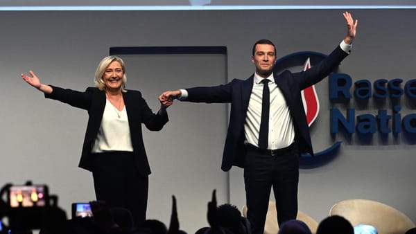 Machtwechsel bei den Rechten? – Bardella soll Le Pen ersetzen
