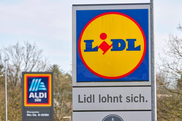 Milliarden verzockt, Cent gespart: Wie Aldi und Lidl ihre Kunden täuschen