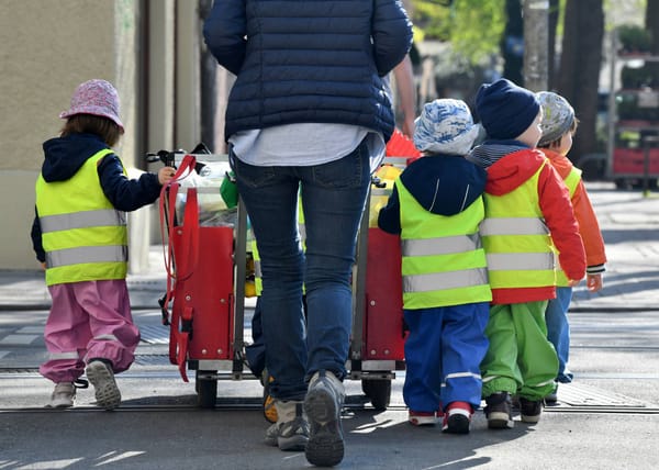 Fast 100.000 neue Staatsbedienstete: Wie der öffentliche Dienst immer weiter wächst