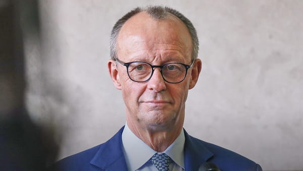 Merz brilliert in Brüssel – und verliert Berlin