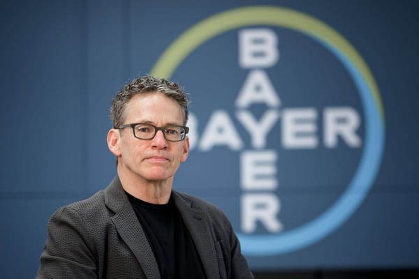 Chef im Feuer: Warum Bayer-Chef Anderson trotz Kurskrise weitermacht