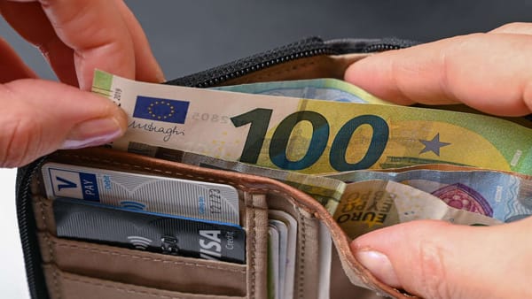 Wie aus kleinen Sparbeträgen ein Vermögen von 275.000 Euro wird