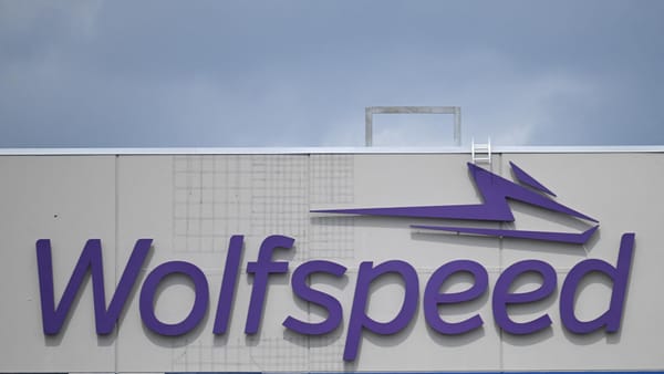 Wolfspeed im Sturzflug – und plötzlich Kursrakete?