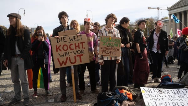 Jung und unglücklich – warum die Zufriedenheit kippt