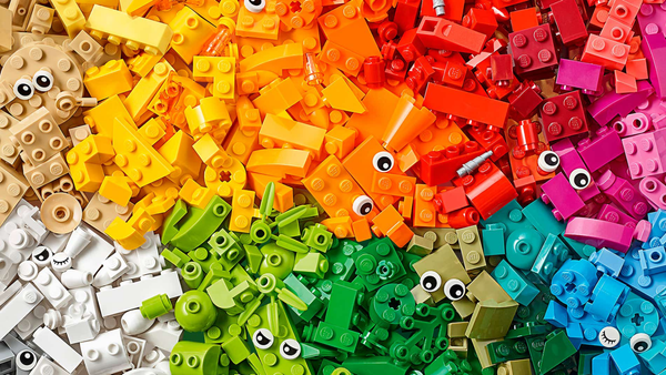 Lego baut Vorsprung aus – Umsatzrekord mit Formel 1 und Dinosauriern