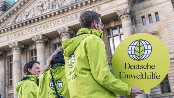 Mehr Geld für NGOs – Regierung stockt Etat trotz Sparzwang auf