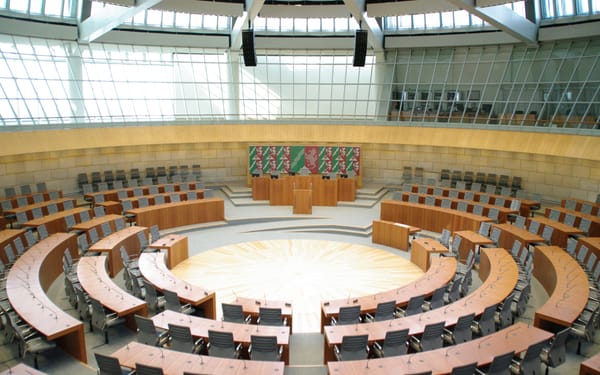NRW-Rechnungshof rechnet mit Ausgaben der Landesregierung ab
