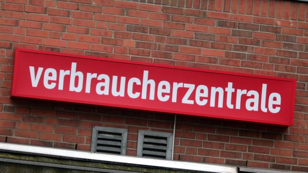 Klage gegen AlleAktien: Wie die Verbraucherzentrale sich selbst entlarvte