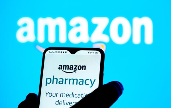 Endlich schlank per Mausklick: Amazon zündet die Pharma-Bombe!