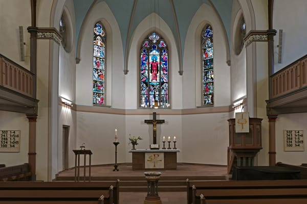 Trumps Handlanger Gottes: Wie Panikverkäufe der Kirche den Jackpot bescheren