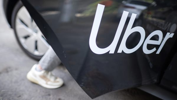 Milliarden-Angriff: Uber überrollt Europas Liefermarkt mit brutaler Expansionswelle