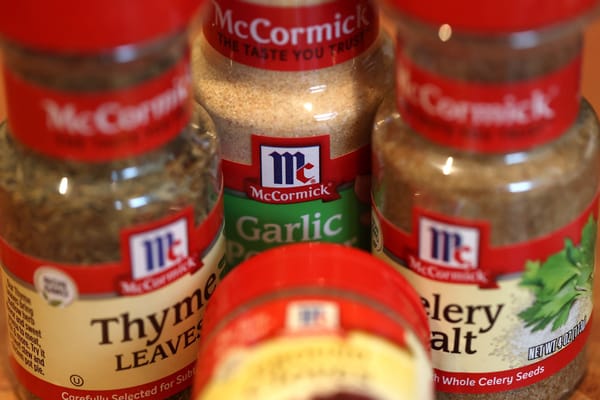 Der 65-Milliarden-Dollar-Deal: Warum Unilever sein historisches Nahrungsmittelimperium radikal opfert