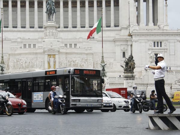 Energie-Schock in Europa: Der verzweifelte Kampf gegen den Sprit-Kollaps