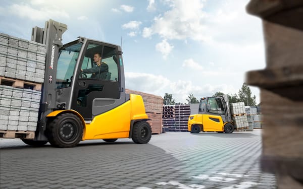 Jungheinrich knickt ein: Gewinn halbiert, Dividende zerstückelt – Russland-Exit kostet 206 Millionen