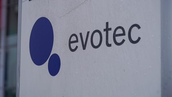 Kahlschlag bei Evotec: 800 Jobs weg – stürzt die Aktie jetzt komplett ab?